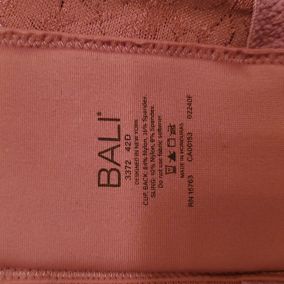 Elegant Lace Women's Bra in Mauve - Picture 7 of 7